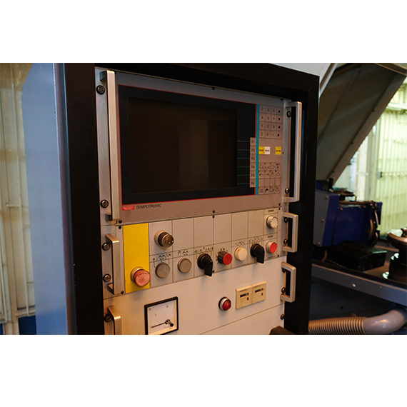 ECT-502-İkinci-El-Testere-makinasi-Kar-Tes-Kesici-Takimlar-7